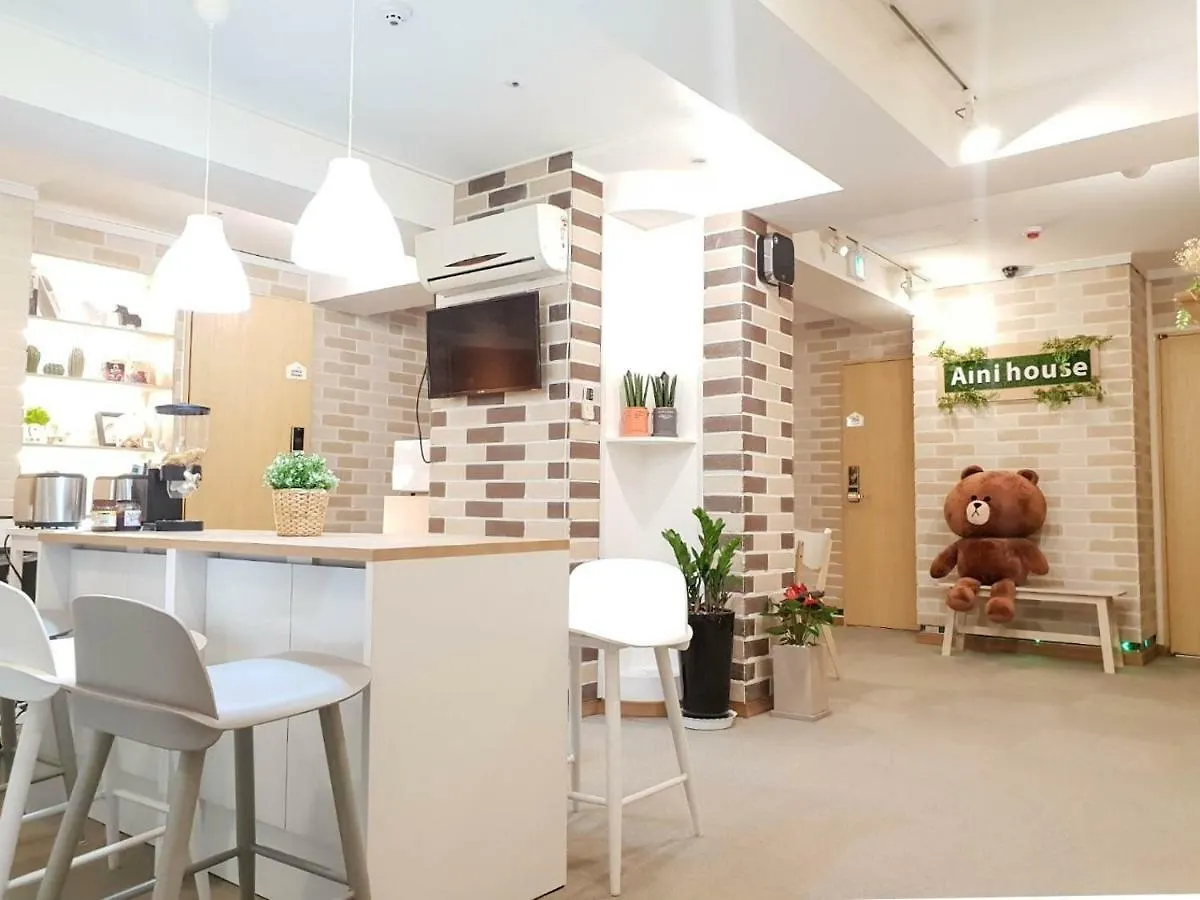 Aini House location